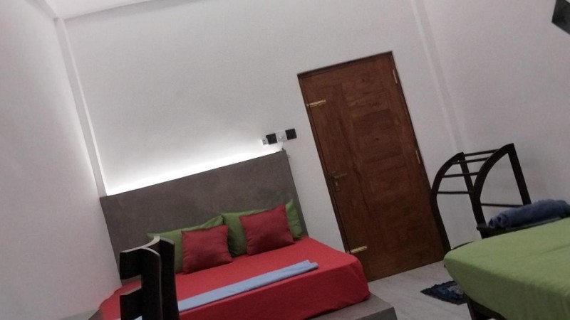 Image: Room with B&B
