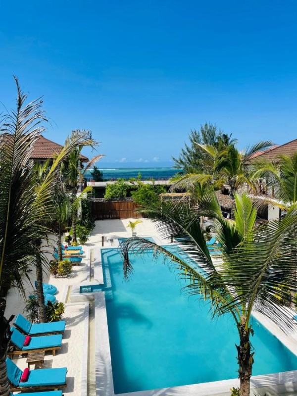 Image: Sand Beach Boutique