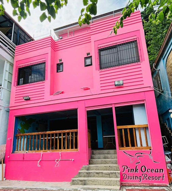 Image: Pink Ocean Diving Resort Sabang Puerto Galera