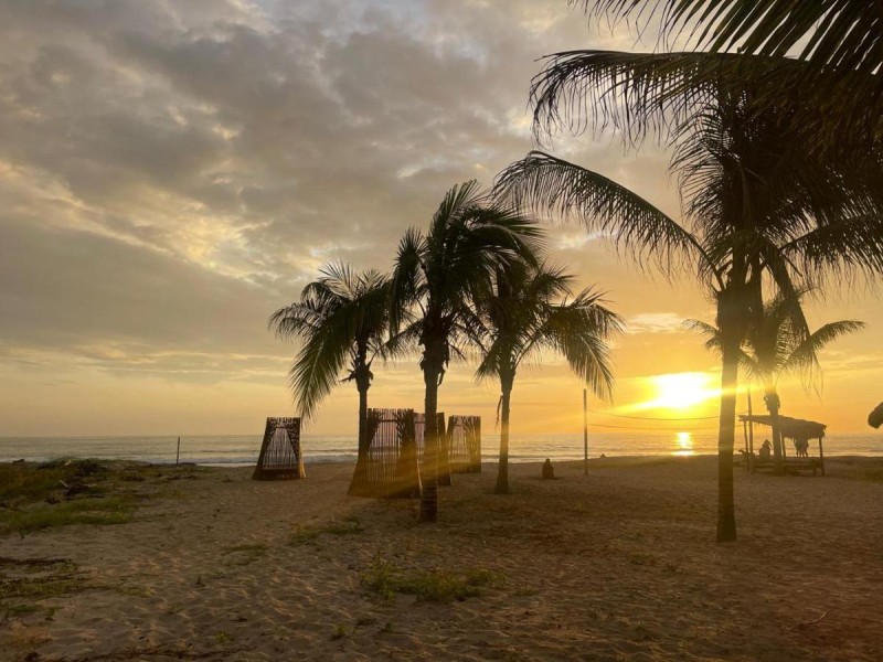 Image: GLAMSUITE FRENTE AL MAR con HIDRO