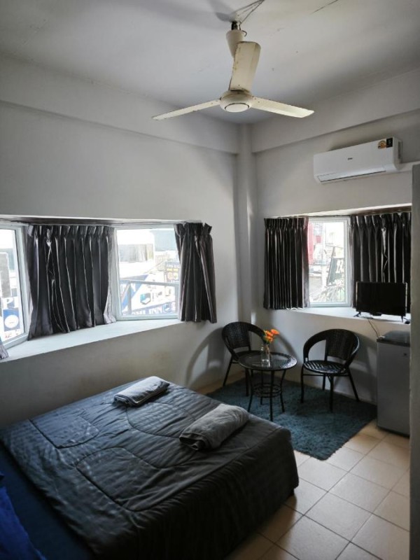 Image: TM Room For Rent
