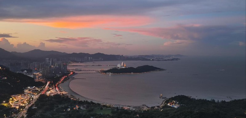Image: Atour Hotel Zhuhai Lover's Road Love Post Office