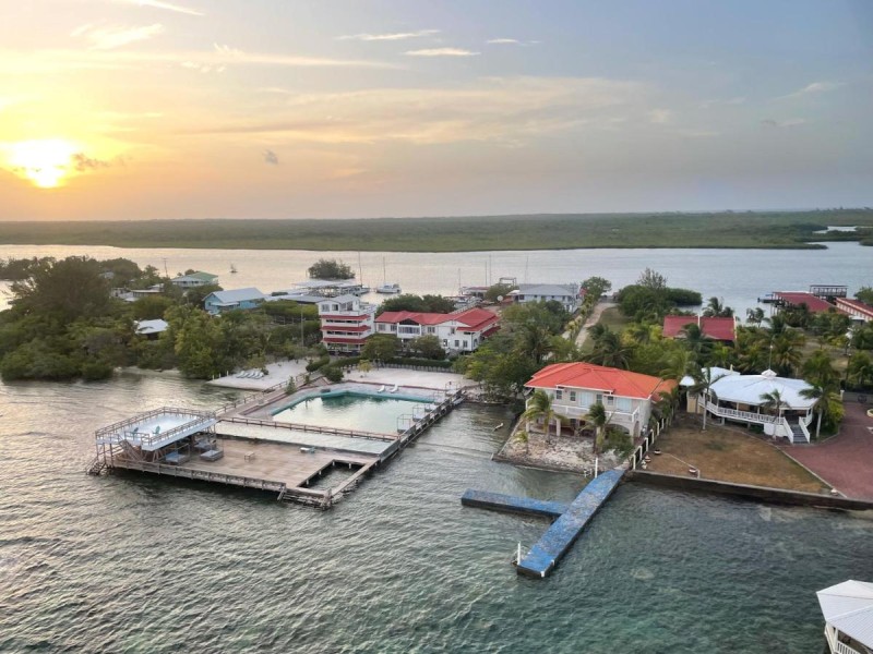 Image: Coral View Beach Resort