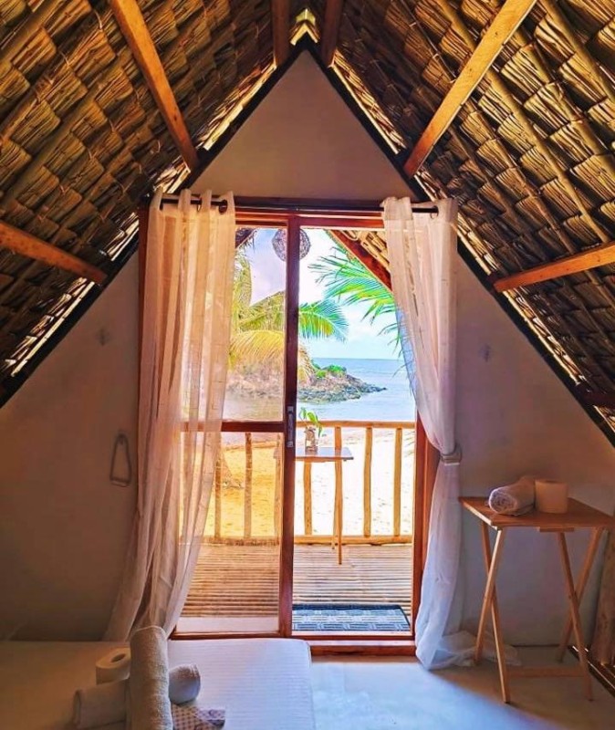 Image: Beach Front Cabana 2, Puraran Surf Resort