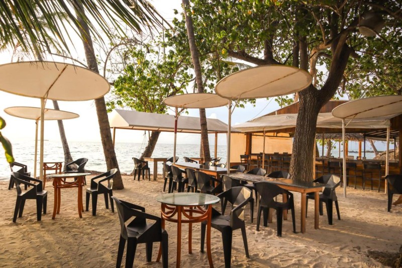 Image: All Inclusive Stays by Dhiffushi Travel and Tours