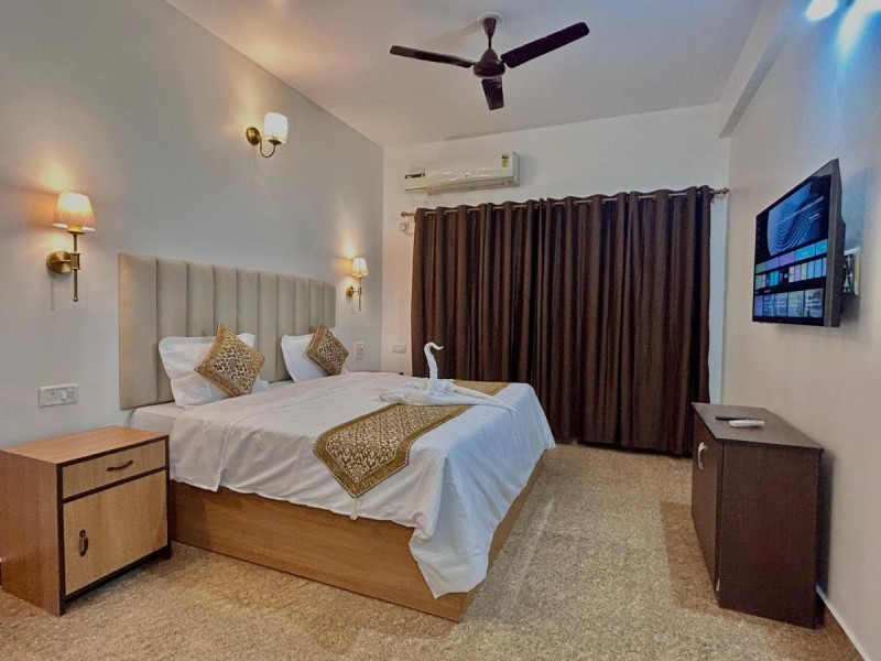 Image: Alex beach inn