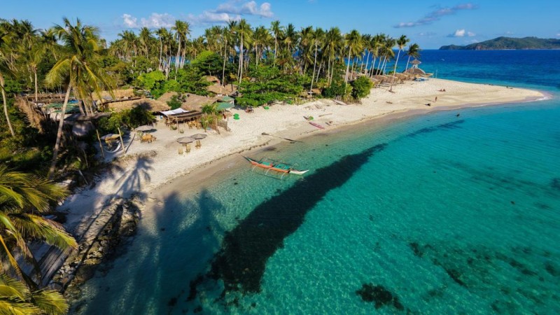 Image: Camp Laya Daracoton Island