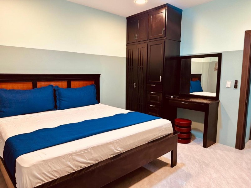 Image: Hotel Sea Queen Suite & Golf Cart Rental