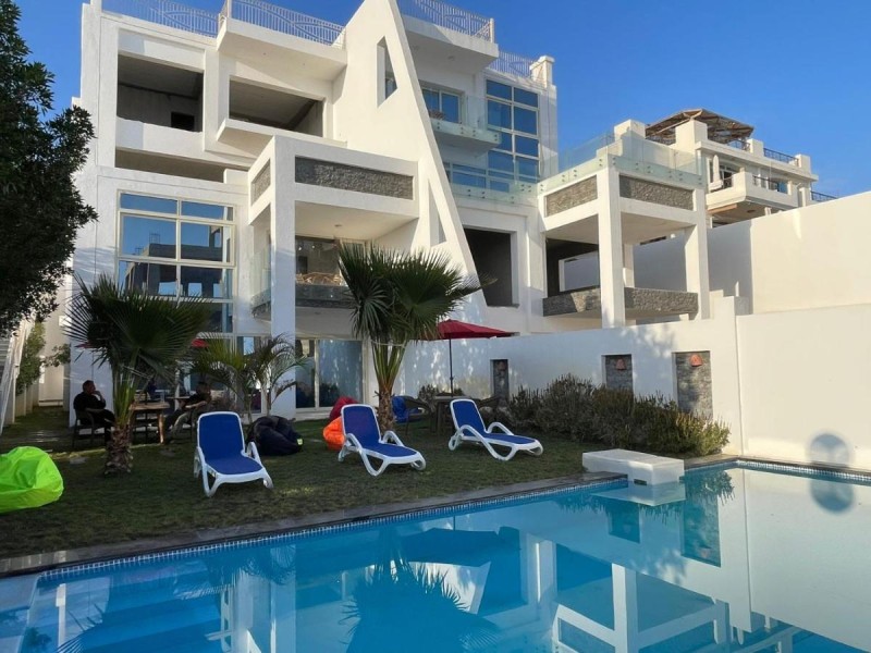 Image: White House Boutique Sharm