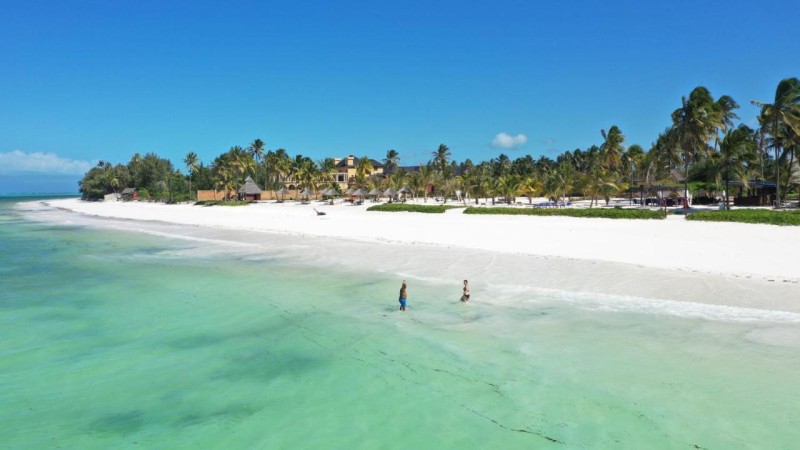 Image: The Sands Beach Resort