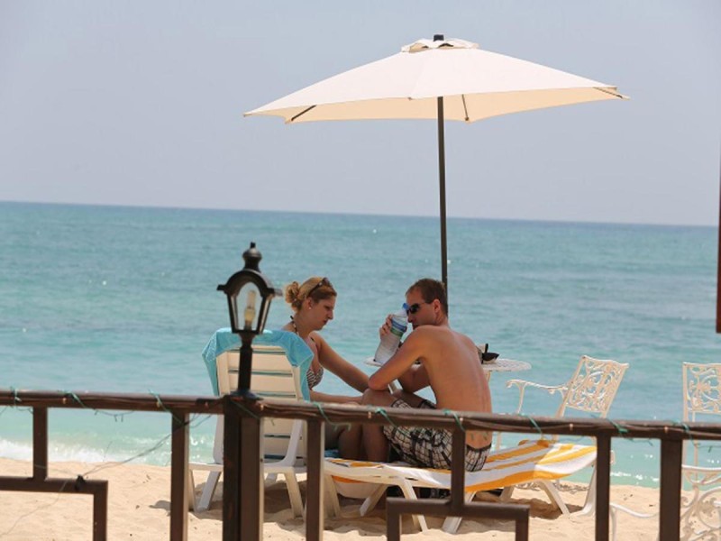 Image: The Villa Hotel