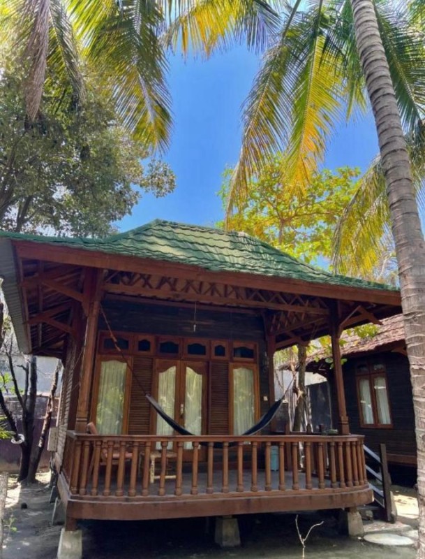 Image: Bronze Bungalow