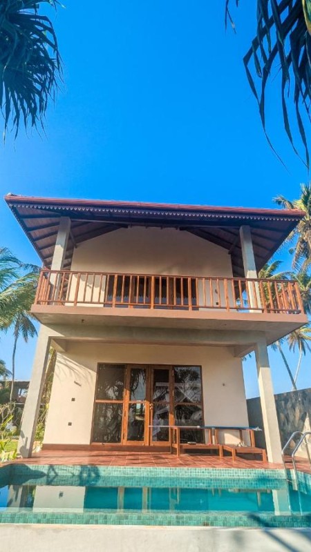 Image: Arinna Beach Resort