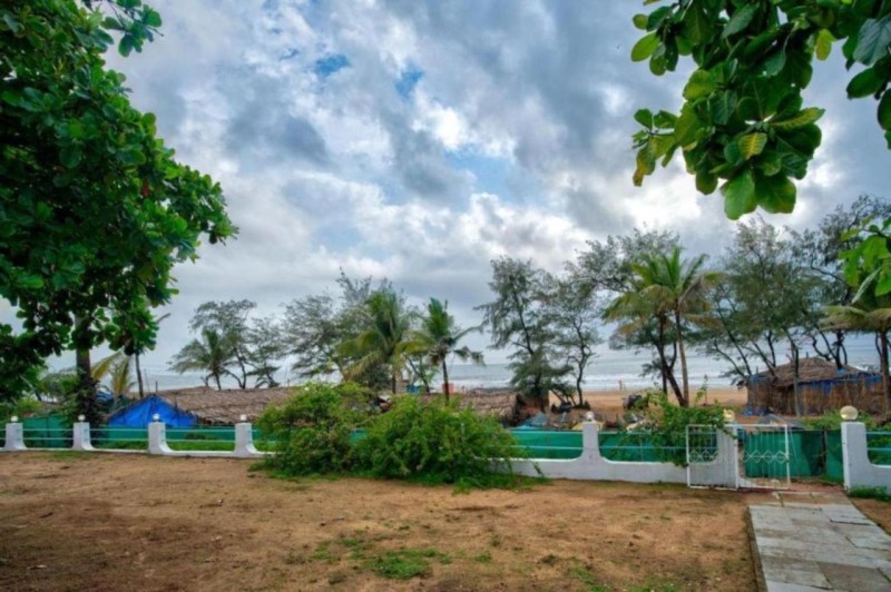 Image: Pap2 Beach Front Cottages