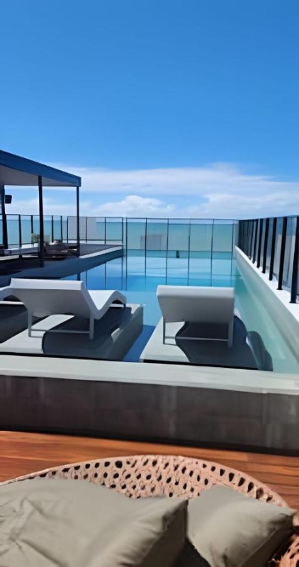 Image: Flat a 20 metros da praia