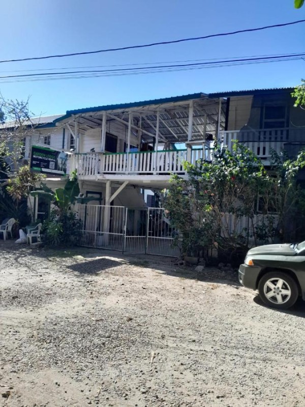 Image: Garden Lodge Hotel