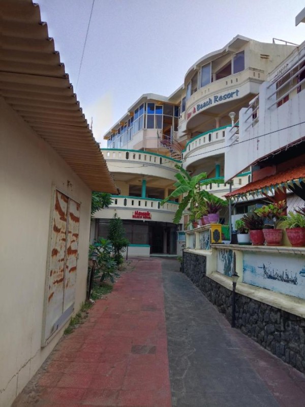 Image: Hawah Beach Resort