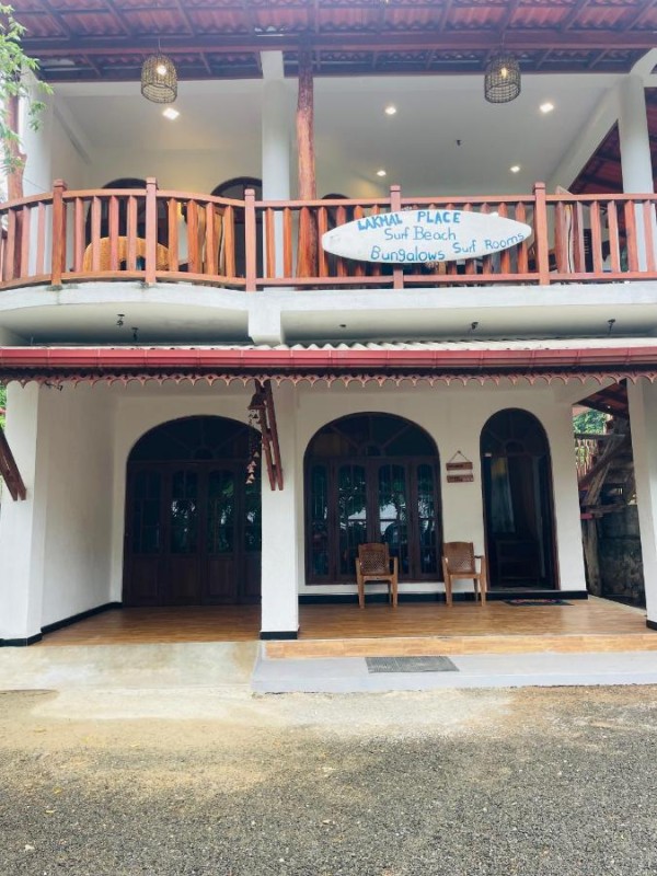 Image: Lakmal Place Surf Beach