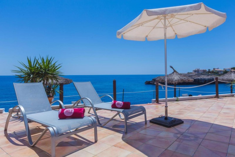 Image: JS Cape Colom - Adults Only