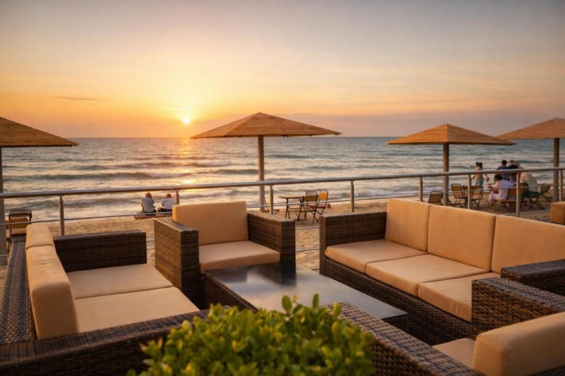 Image: Seaside Hotel