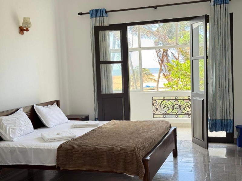 Image: The Blue Moya Resort & Restaurant