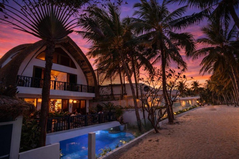 Image: Seaview Tropical Loft Suite at Bulabog Beach