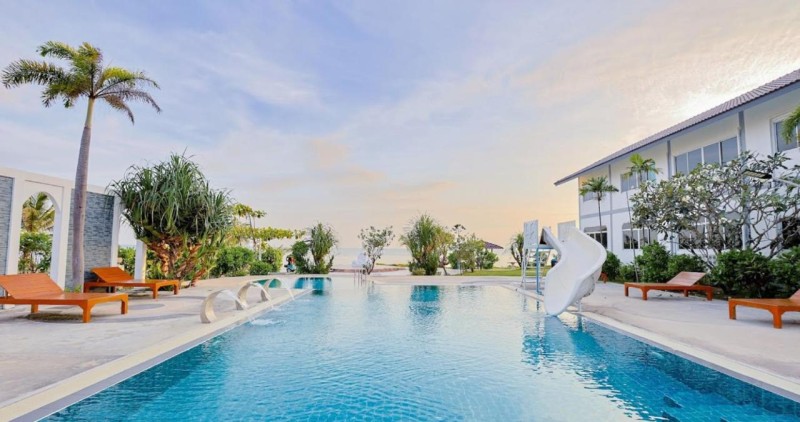 Image: The Princess Beachfront Resort