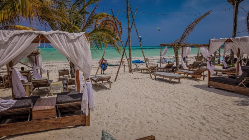 Image: Upside Down Beach Resort