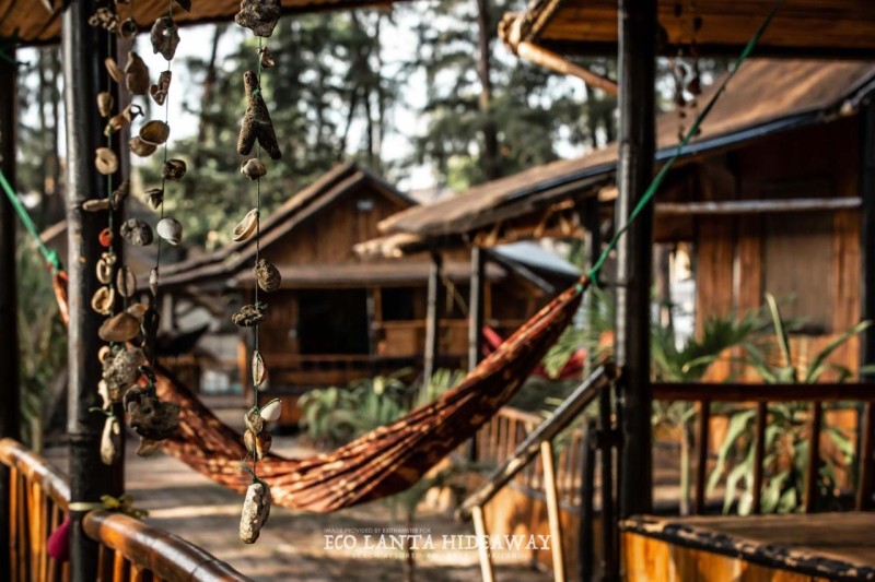Image: Eco Lanta Hideaway Beach Resort