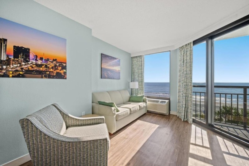 Image: Wow-1br With Rare Private Oceanfront Balcony Spec
