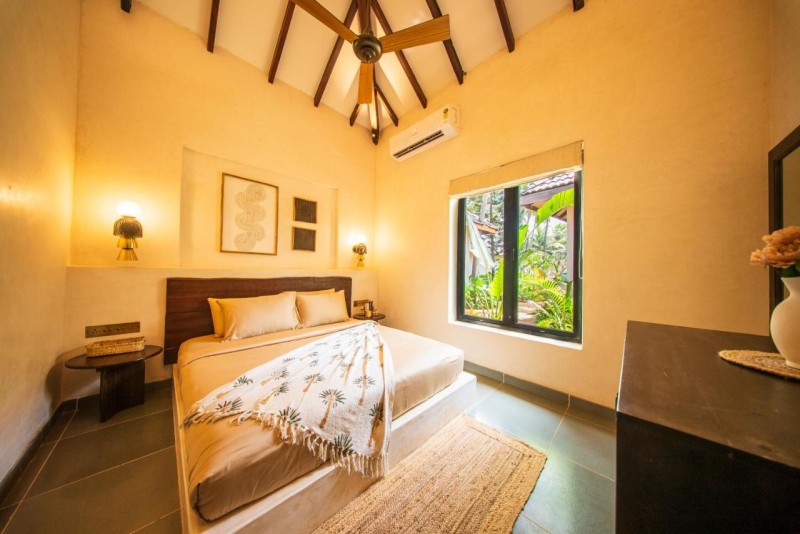 Image: The Earth-Maison Ocean Beach Resort