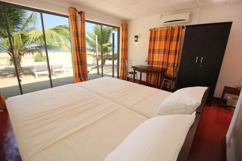 Image: Lankahuts