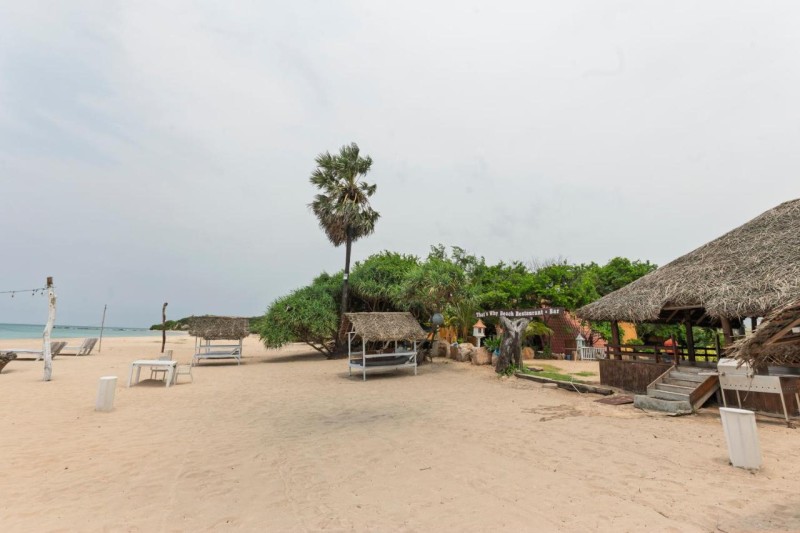 Image: That's Why Nilaveli Beach Cabanas
