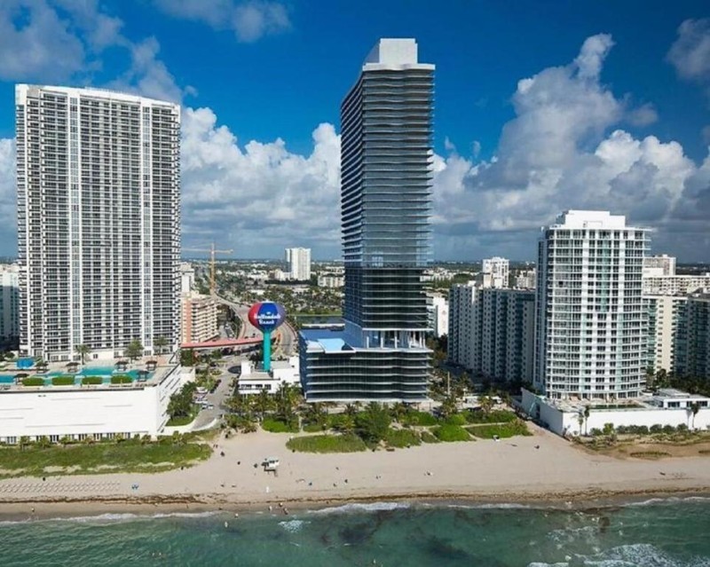 Image: Lyfe Resort & Residences