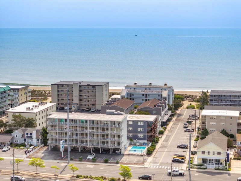 Image: Beachcomber Motel
