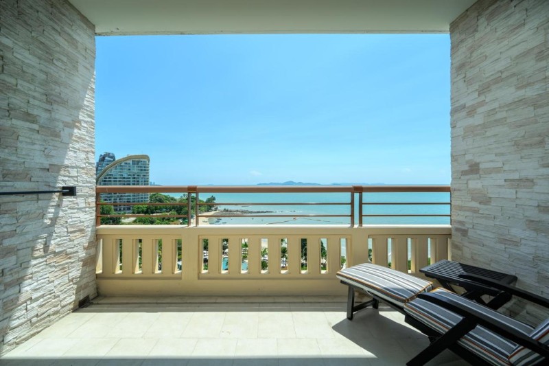 Image: Centara Grand Mirage Beach Resort Pattaya