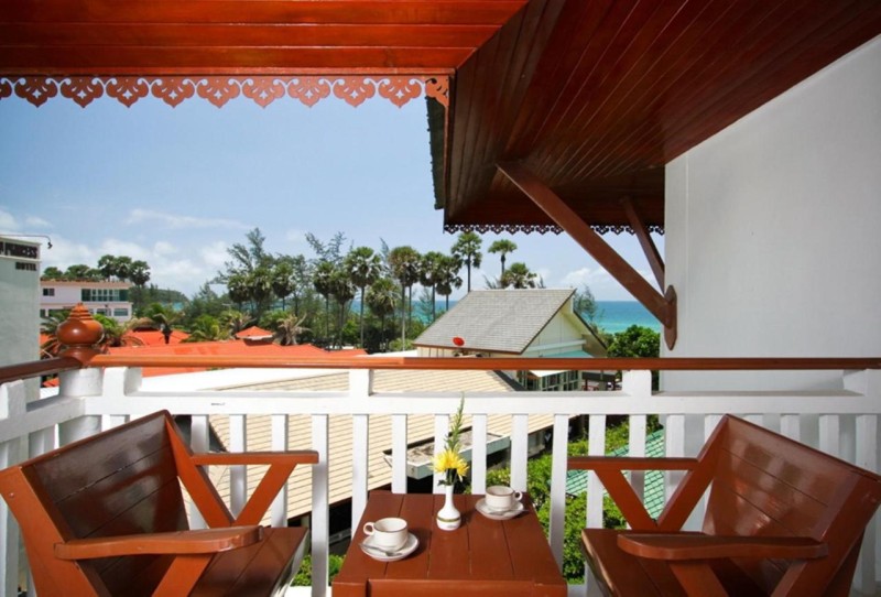 Image: Baan Karonburi Resort