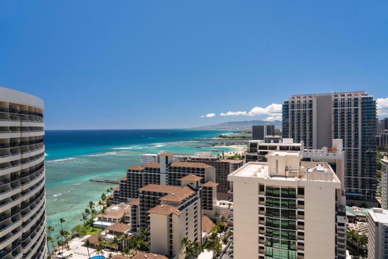 Image: Sheraton Waikiki Beach Resort