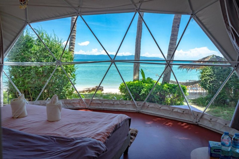 Image: Infinity Beach Club Resort & Hostel Koh Phangan