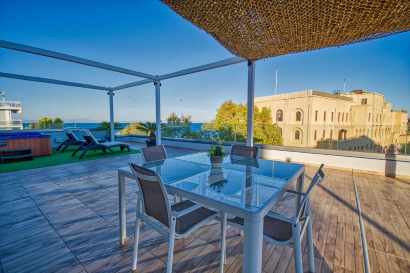 Image: Island Boutique Hotel