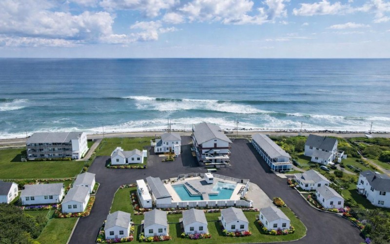 Image: Ocean Surf at York Beach