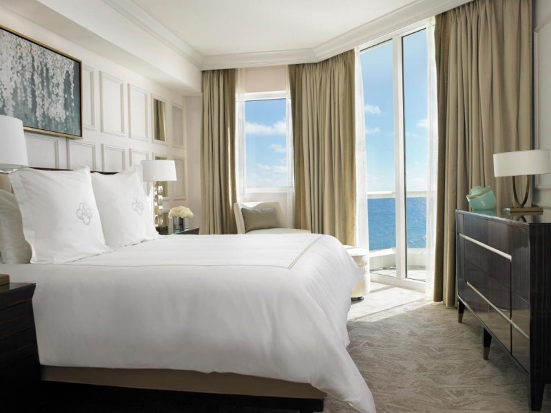 Image: Acqualina Resort and Residences