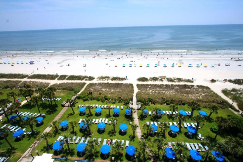 Image: Boardwalk Beach Resort