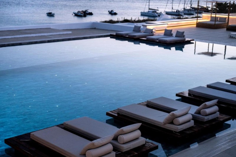 Image: Manoula's Beach Mykonos Resort