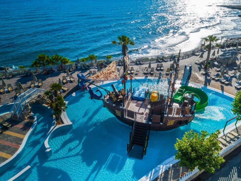 Image: Star Beach Village & Water Park