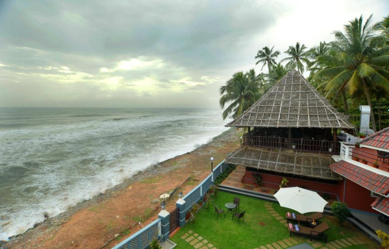 Image: B'Canti Boutique Beach Resort