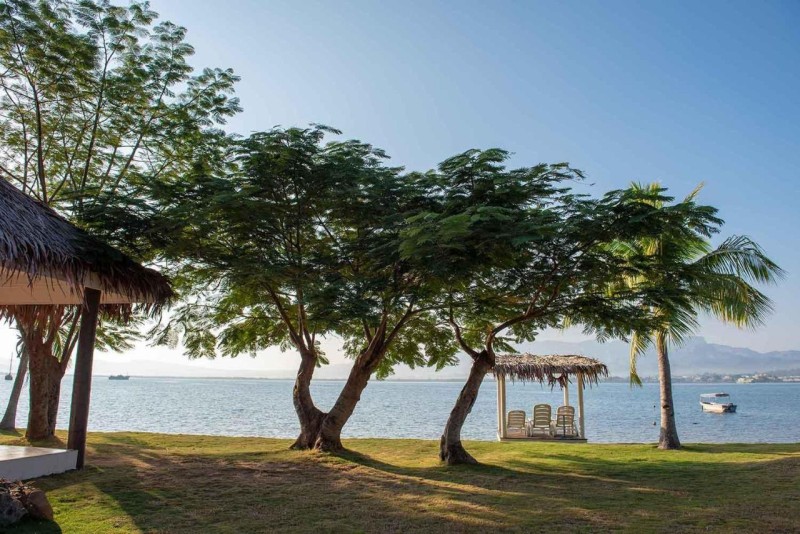 Image: Belo Vula Island Resort Pte Limited