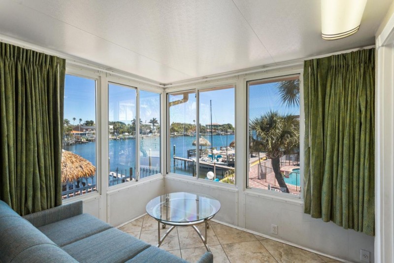 Image: Bayview Plaza Waterfront Resort