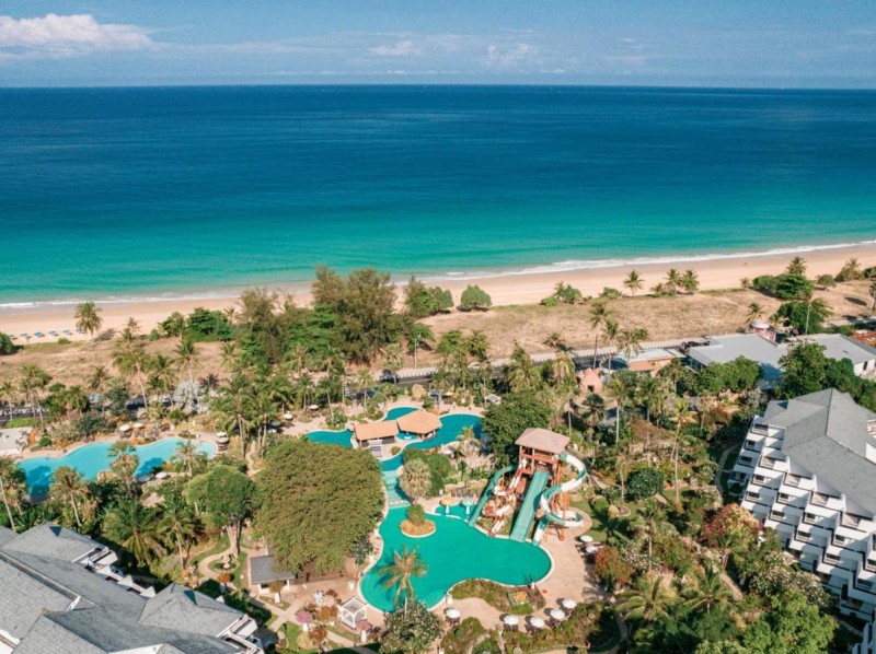 Image: Thavorn Palm Beach Resort Phuket