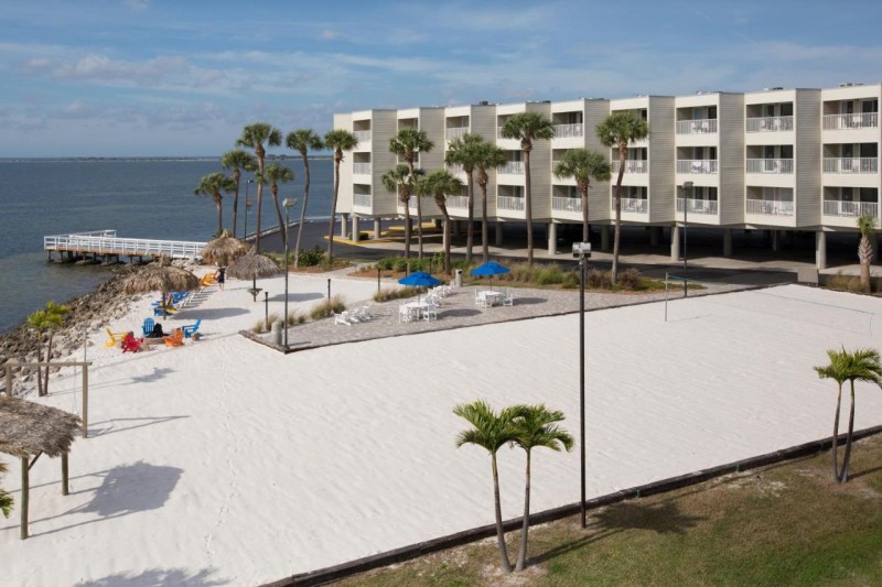 Image: Sailport Waterfront Suites
